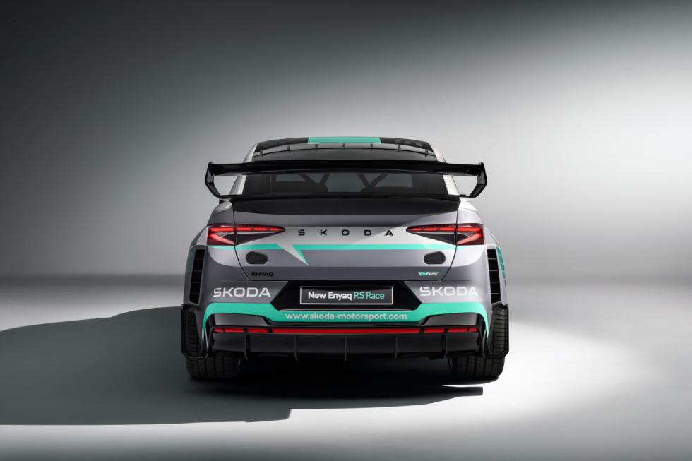 Skoda Enyaq RS Race: Επέστρεψε με βιώσιμες ιδέες για μοντέλα παραγωγής